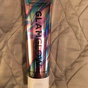 ❌SOLD Glamglow bubble cleanser❌